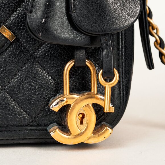 Chanel Filigree Medium Black Caviar Quilted CC Vanity Case - Picture 10 of 16